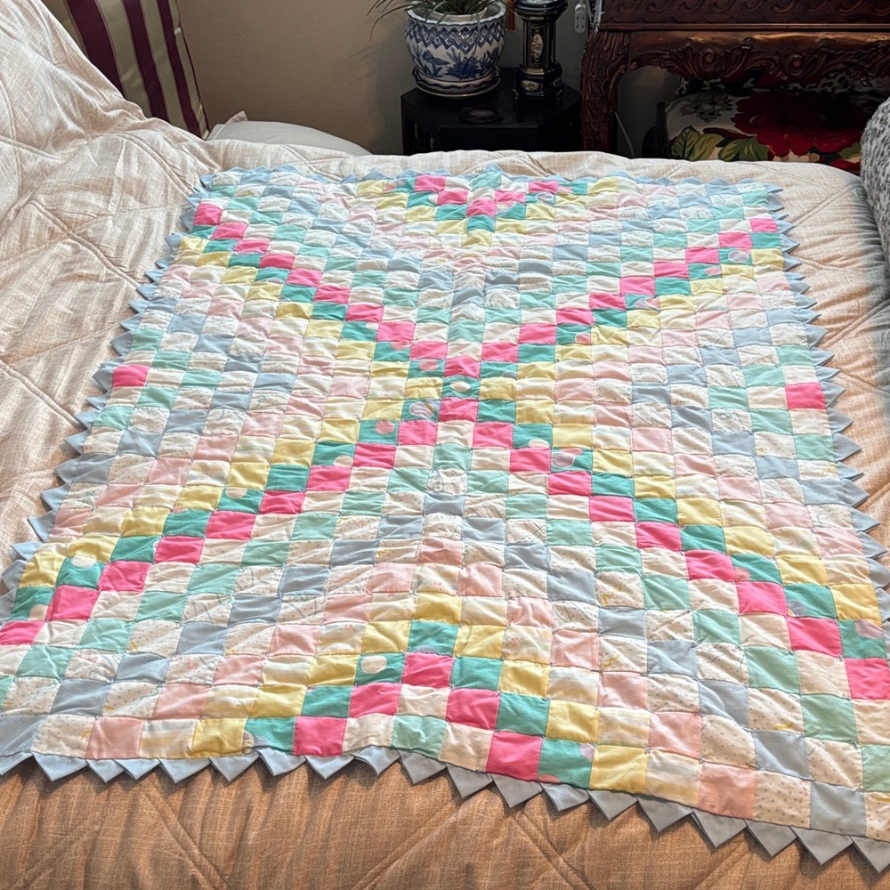 Pastel Patchwork unisex Baby Quilt  vintage 50s